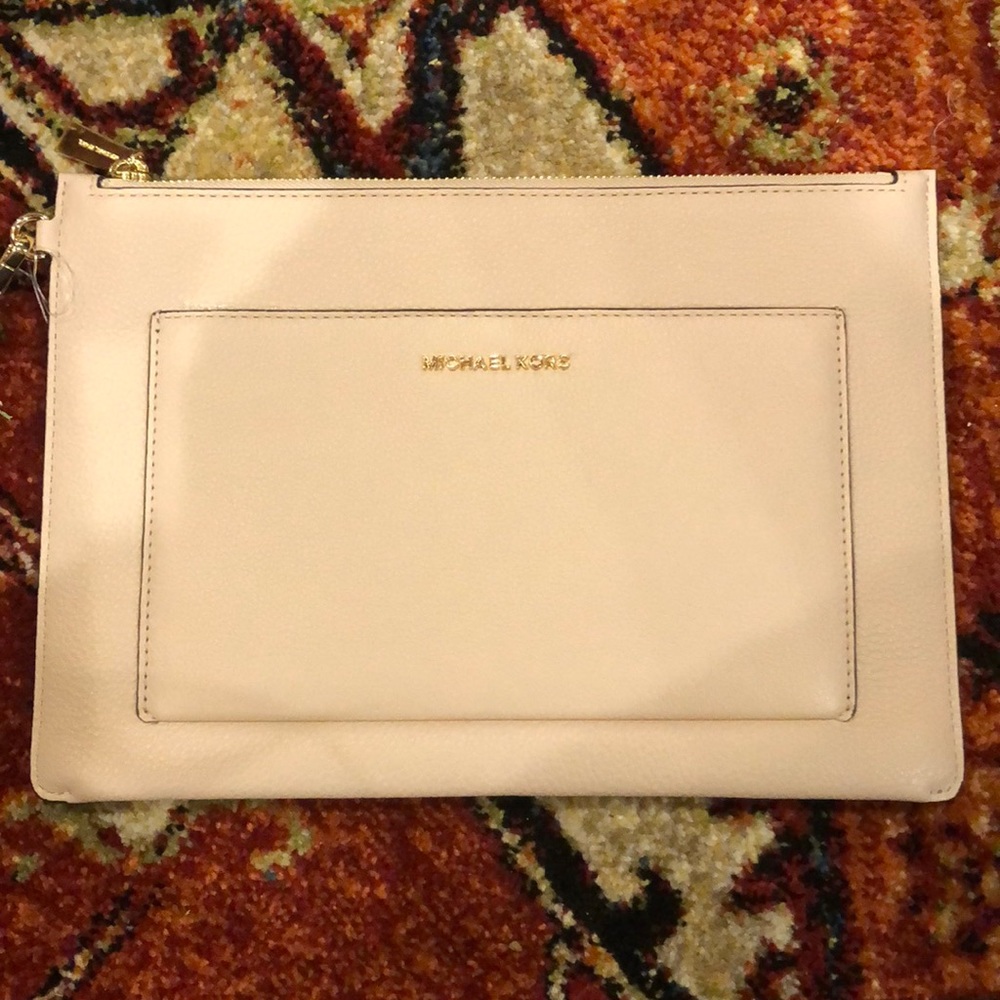 Michael Kors Clutch